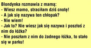 Blondi W Parku Na Ławeczce